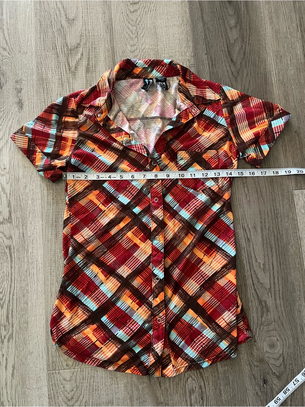 Weavers Vintage Plaid Short-Sleeve Button-Down Shirt - Red, Orange, Turquoise - Picture 5 of 8